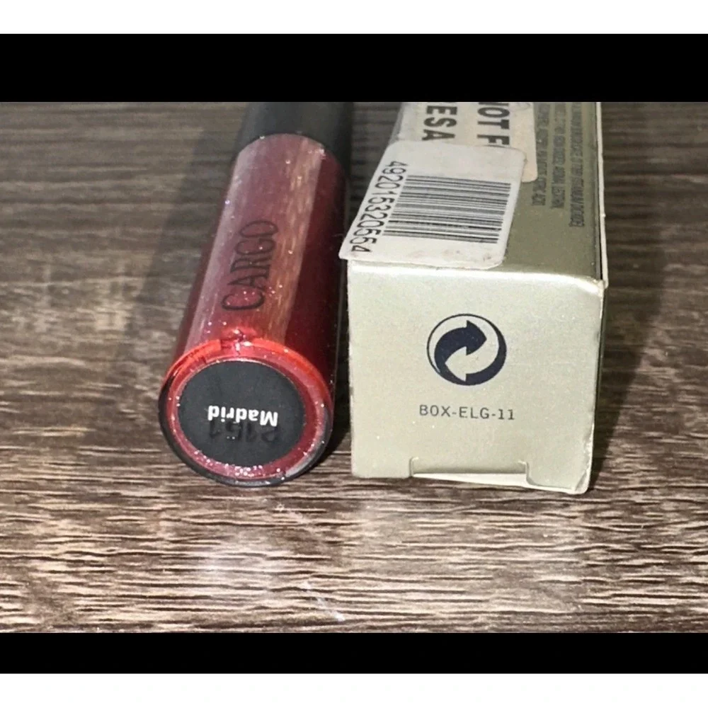 Cargo Lip Gloss Madrid Shimmer Long Lasting Dazzling Shine glossy lips‎